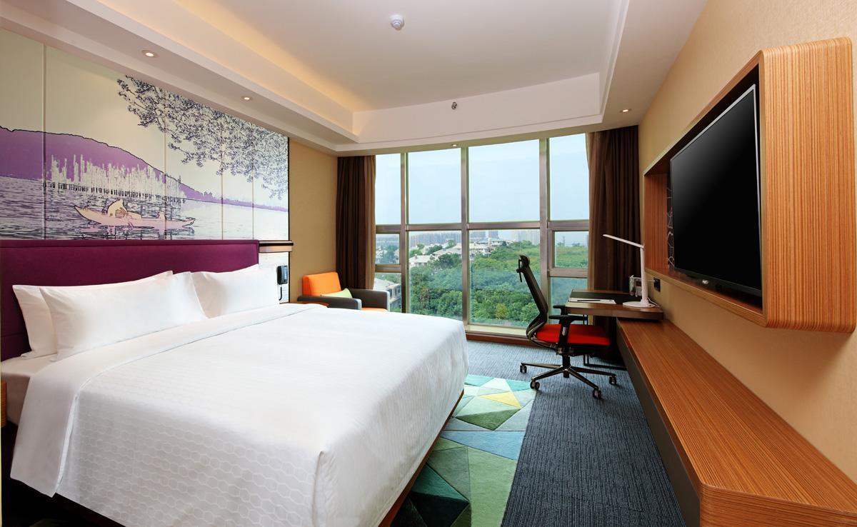 Hampton By Hilton Wuhan Tianhe Airport East Exterior photo